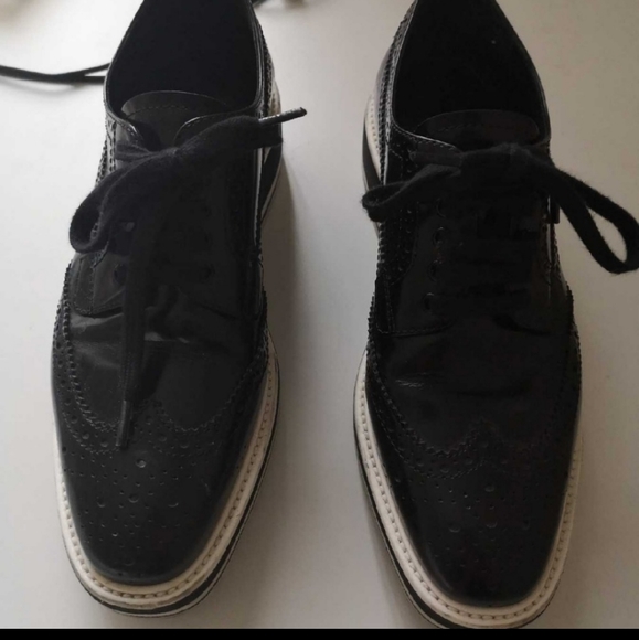 Prada oxford shoes - Picture 1 of 5